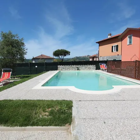 La Fonda Casa Vacanze-appartamenti Con Piscina 아파트 *